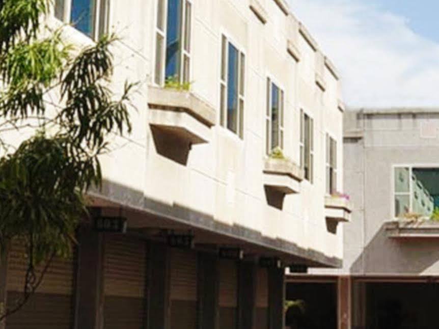 Beverly Garden Motel Chiayi Exterior foto